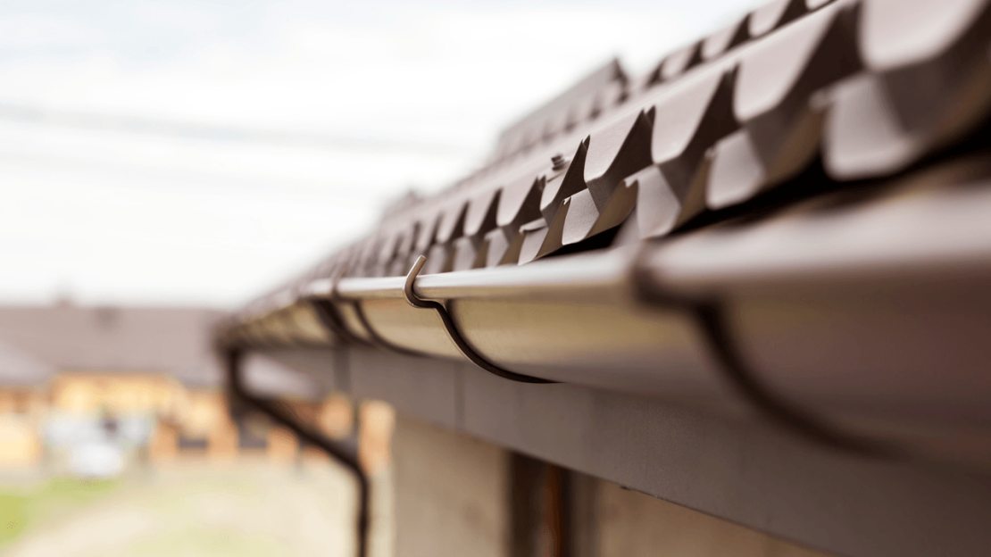 Szaki Neked: Ereszcsatorna tisztítás