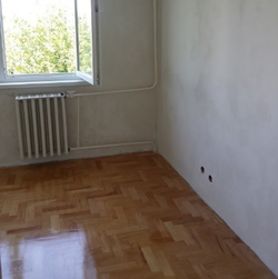panellakás felújítás: parketta felújítás után