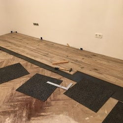 referencia: laminált padló méretre vágása