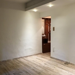 Új laminált padló