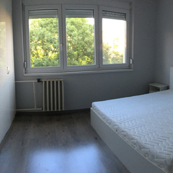 referencia: parkettázás után bútorokkal